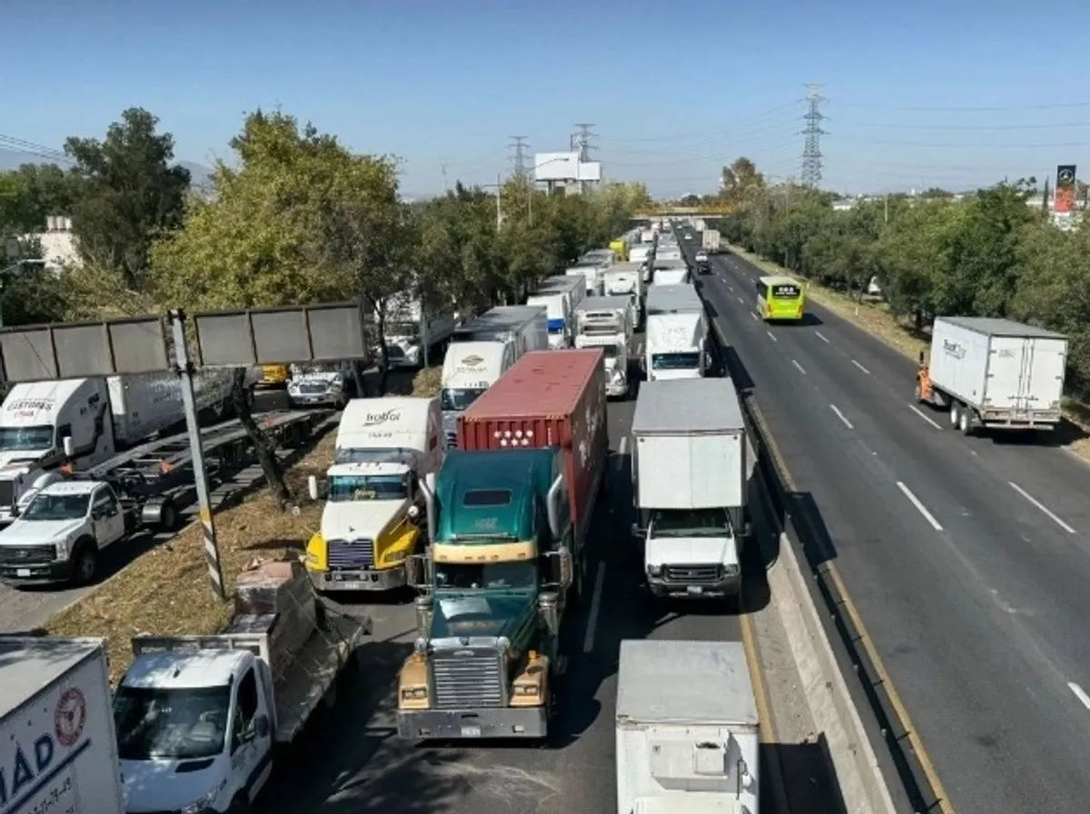 Inicia “Cero Robos”: helicópteros, drones y miles de efectivos vigilan autopistas clave para frenar robos y el crimen organizado.