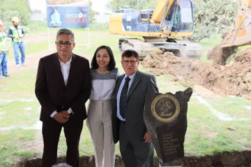 Tizayuca: Colocan primera piedra de ampliación de la Cooperativa Pascual