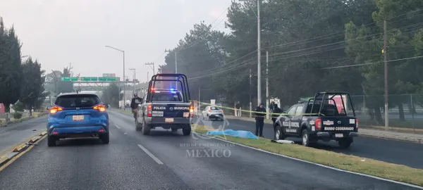Investigación en curso luego de un deceso registrado en el Bulevar Felipe Ángeles, una de las vialidades más transitadas de Pachuca.