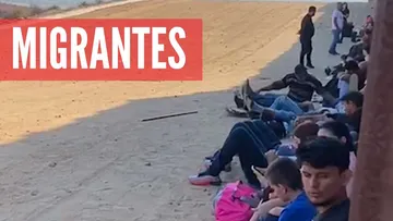 Cruce masivo de migrantes en Tijuana