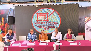 Autoridades presentan la Muestra Textil, Artesanal y Gastronómica Tulancingo 2025.