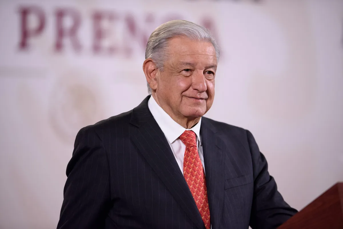 Celebra AMLO aval a ley para fondo de pensiones