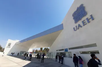 UAEH continuará en clases presenciales en el nuevo ciclo escolar