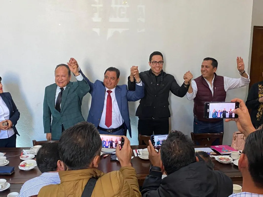 Morena investiga bloqueo de registros a 30 aspirantes en Hidalgo para Elecciones 2024