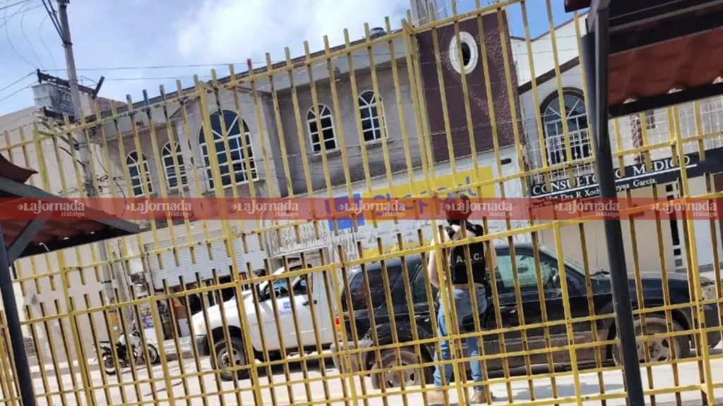 Operativo en Tlaxcoapan causa alarma cerca de una primaria; reportan detenidos