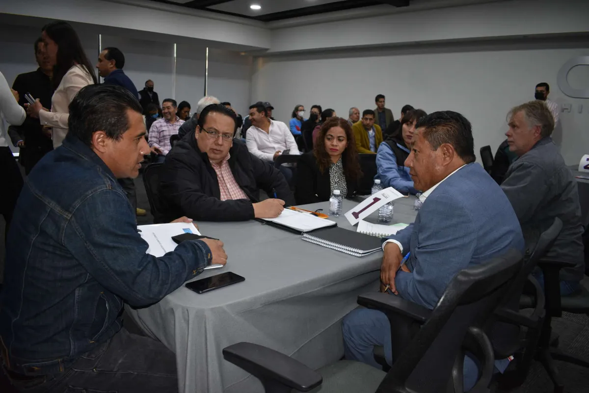 Carretera Real del Monte-Huasca: Sedeco vincula a proveedores locales con constructoras