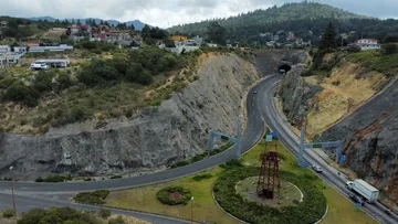Carretera Real del Monte -Huasca: exigen mitigar daños ambientales por su construcción