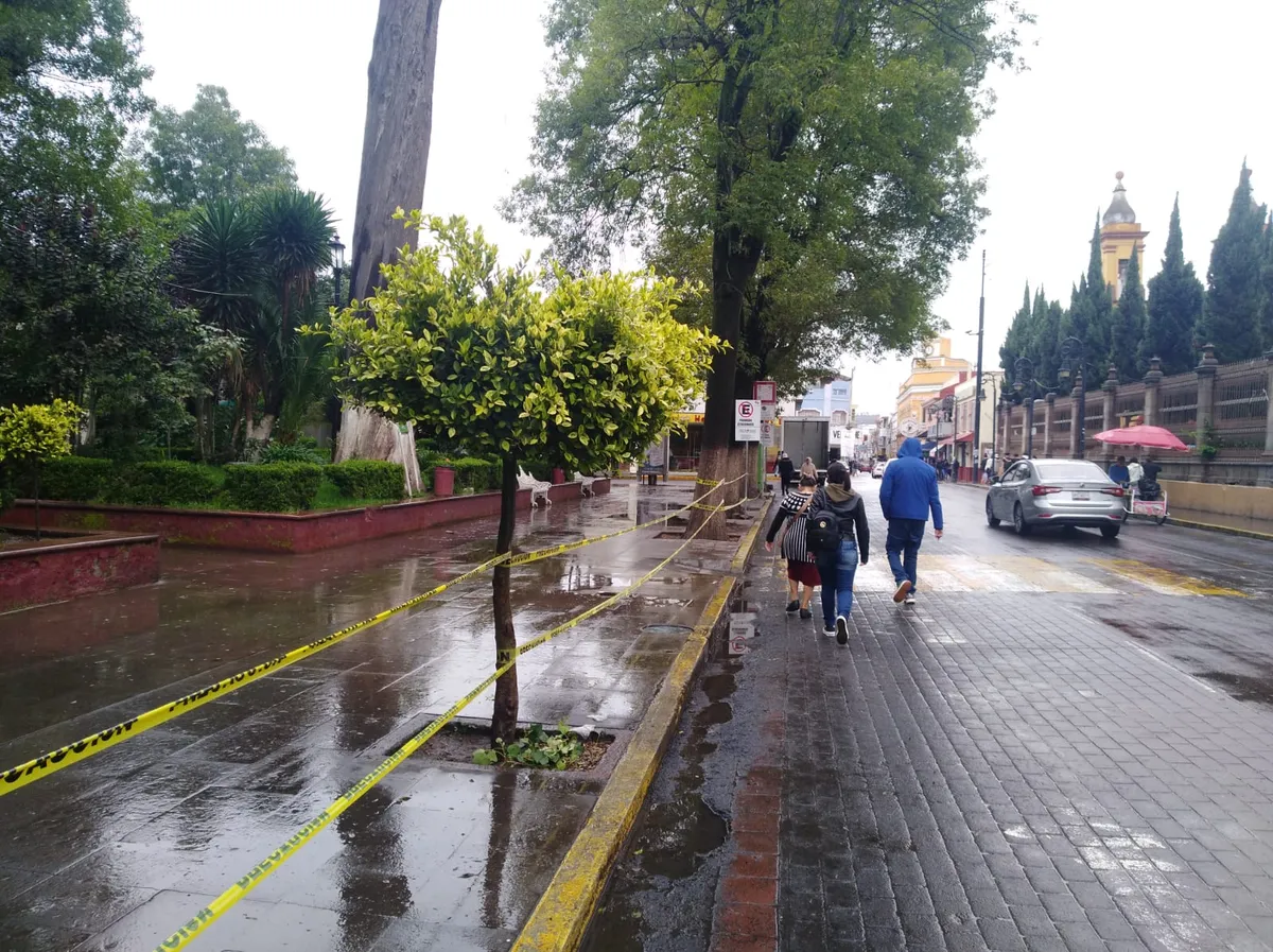 Mantienen acordonado el jardín La Floresta en Tulancingo: te decimos porqué