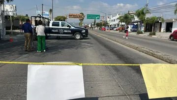¡Después de 12 horas! Quitan bloqueo en carretera de Hidalgo