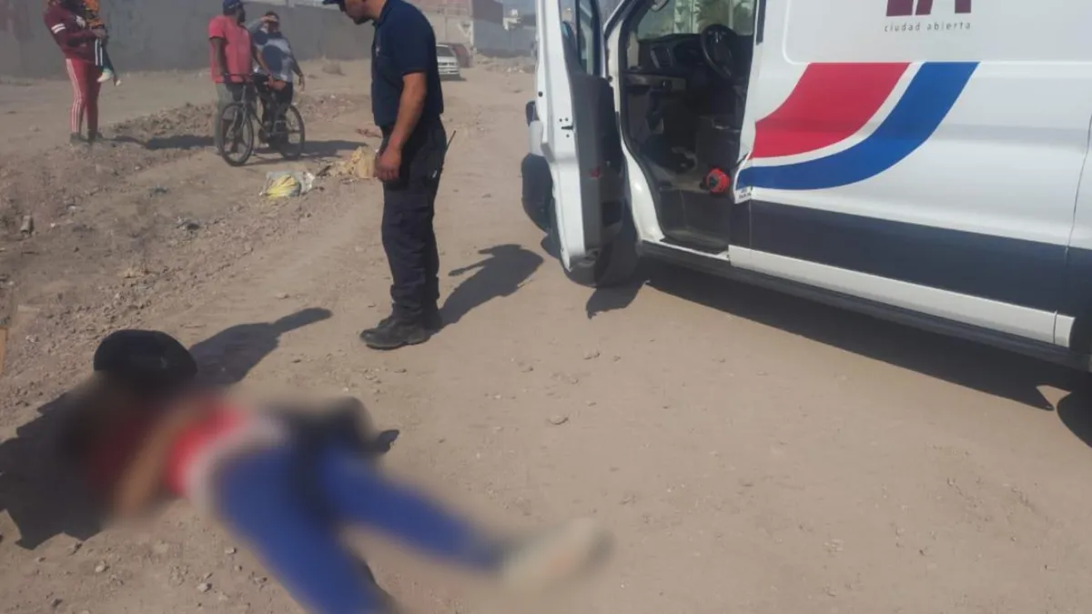 Joven tirado por ataque armado