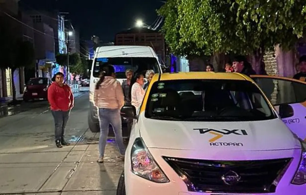 Muere hombre a bordo de taxi en Actopan
