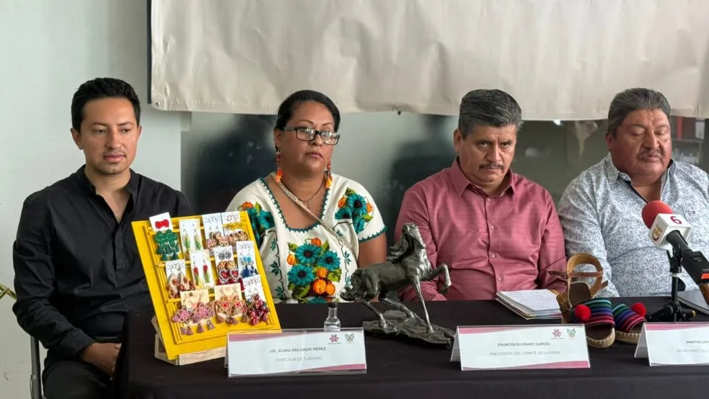 Feria San Francisco de Asís Acayuca 2025: cartel artístico, gastronomía y pabellón artesanal