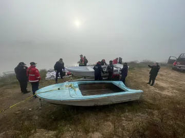 Se hunde lancha en presa de Metepec; tres muertos, un desaparecido y un sobreviviente