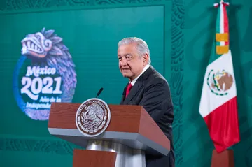 Fallas de BBVA, llamada de atención a Comisión Bancaria: AMLO