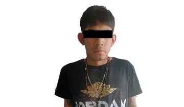 Atrapan a presunto narcomenudista en Atotonilco de Tula