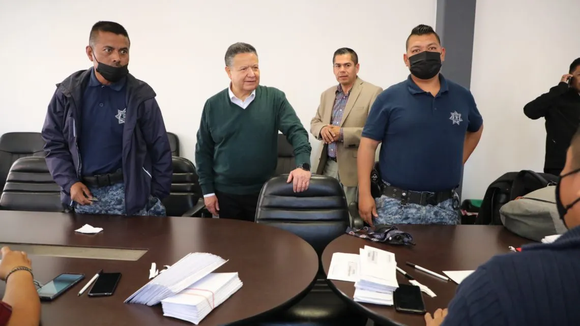 Julio Menchaca visita la SSPH, “seguridad es su compromiso”, dijo