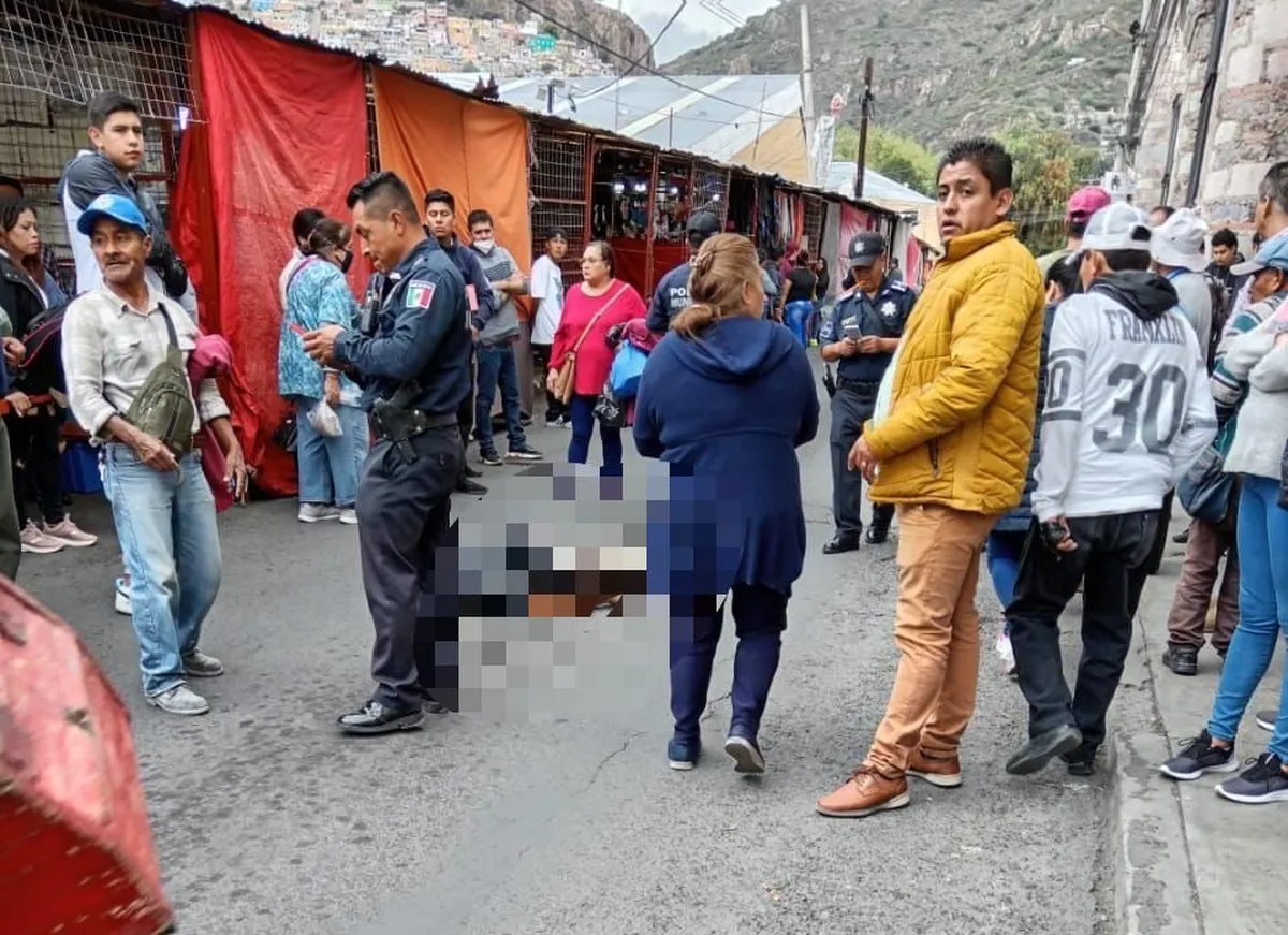 Pachuca: Golpean y navajean a hombre en el centro