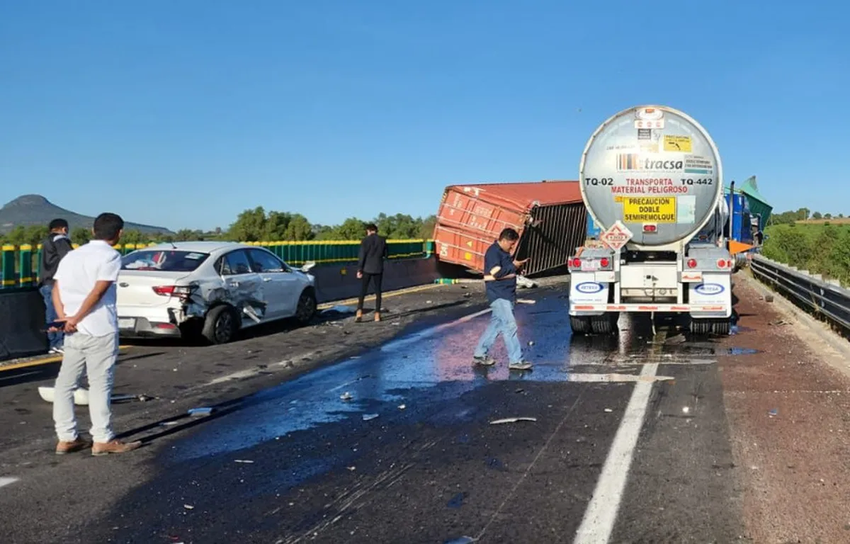 Reportan carambola en el Arco Norte a la altura de Tula