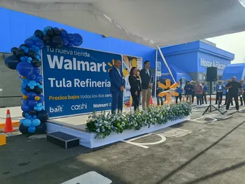 Inauguración Walmart Refineria