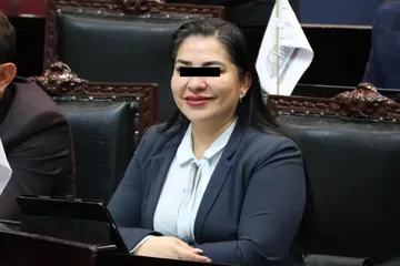 Congreso aprueba nueva licencia temporal para Alhely Medina