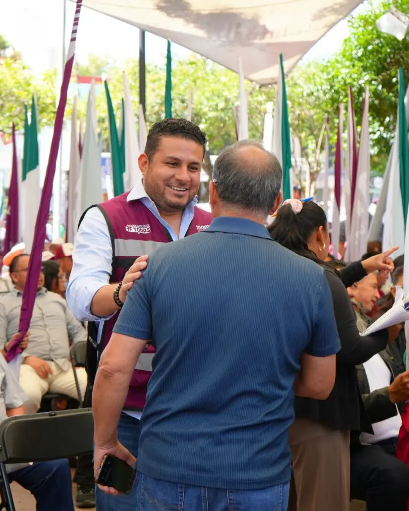 Síndico exige devolver recursos por liquidaciones ilegales en Tulancingo; señala caso de Enzo Balderas