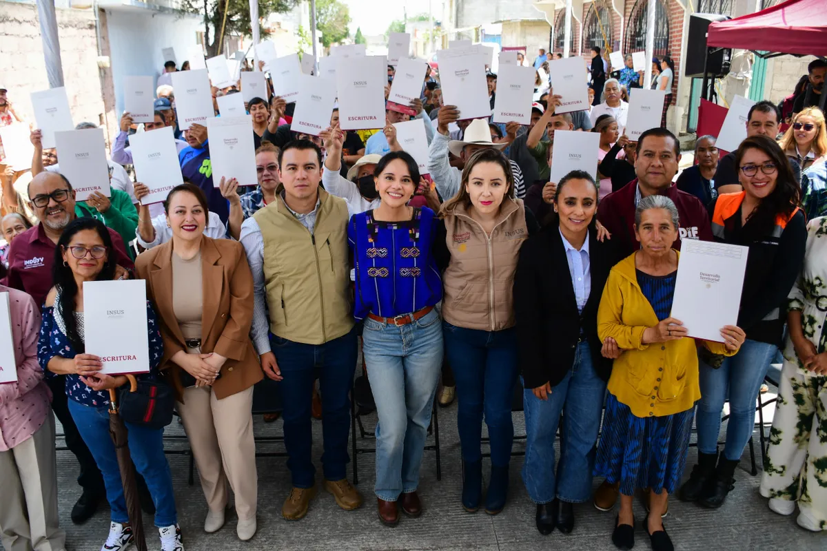 Más de 200 familias ya están más cerca de tener certeza legal sobre sus casas en Hidalgo