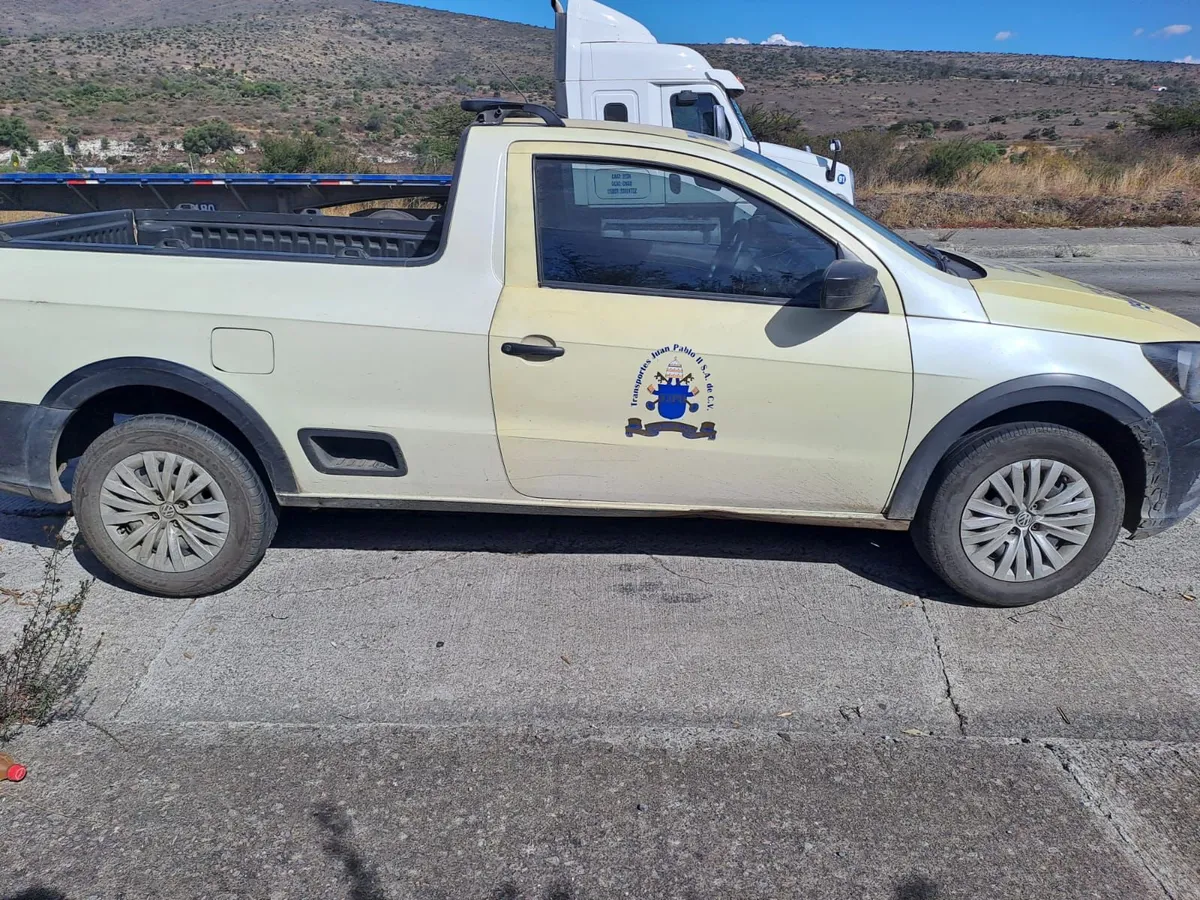 Tepeji del Río: grupo armado roba tractocamión; dos custodios desaparecidos