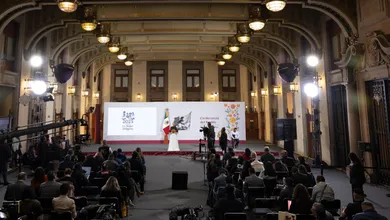 Claudia Sheinbaum confirmó que entregó un documento firmado para formalizar su denuncia por acoso.