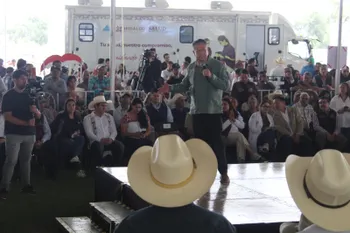 Menchaca anuncia obra millonaria en acceso a Tulancingo y promete modernización total en tres etapas