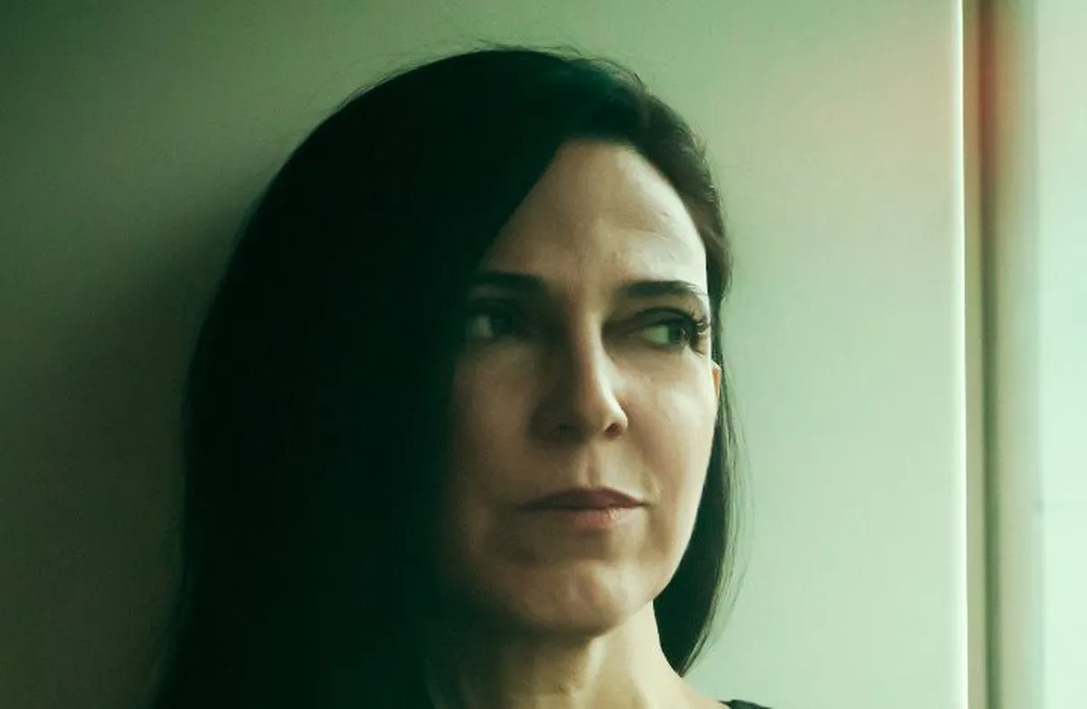 El ser humano y su dualidad entre sembrar crueldad y dar consuelo