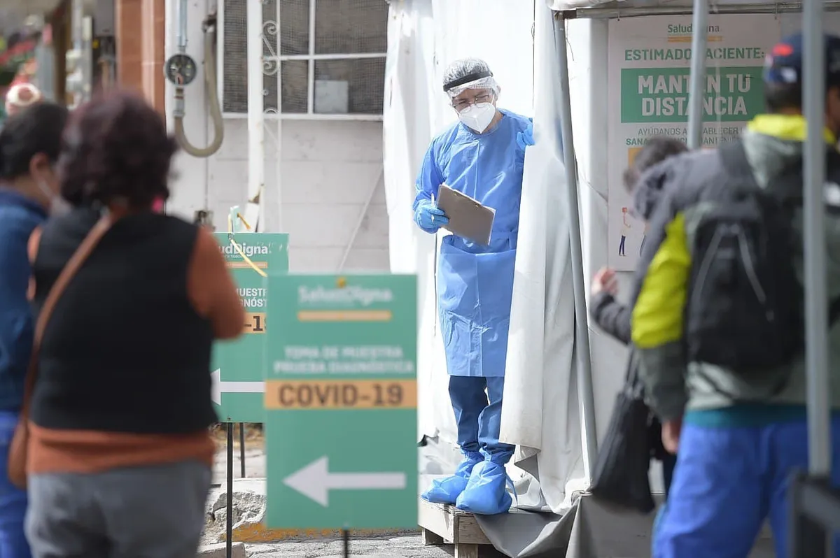 Covid en Hidalgo se desborda; aumentó mil 720% en 15 días