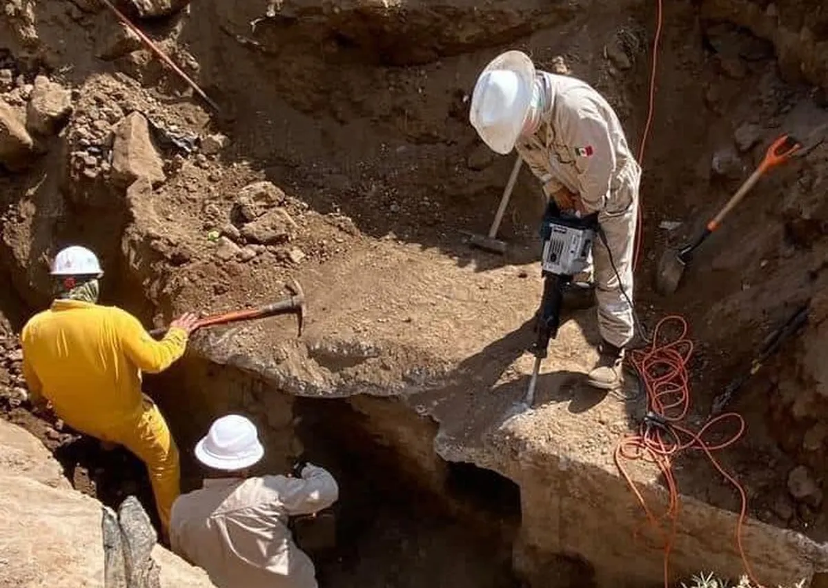 Encuentran inmueble que conectaba con túnel de huachicol en Cuautepec