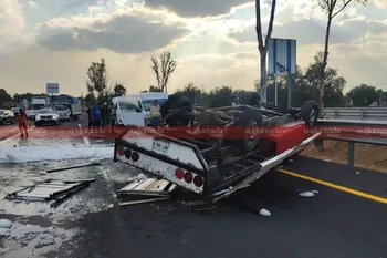 Un accidente en la México-Pachuca provoca tráfico intenso rumbo a Hidalgo; conductores, tomen precauciones.