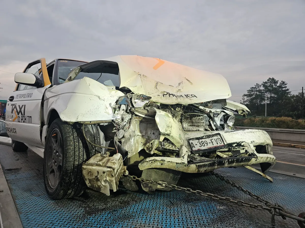 choque taxi río de las avenidas