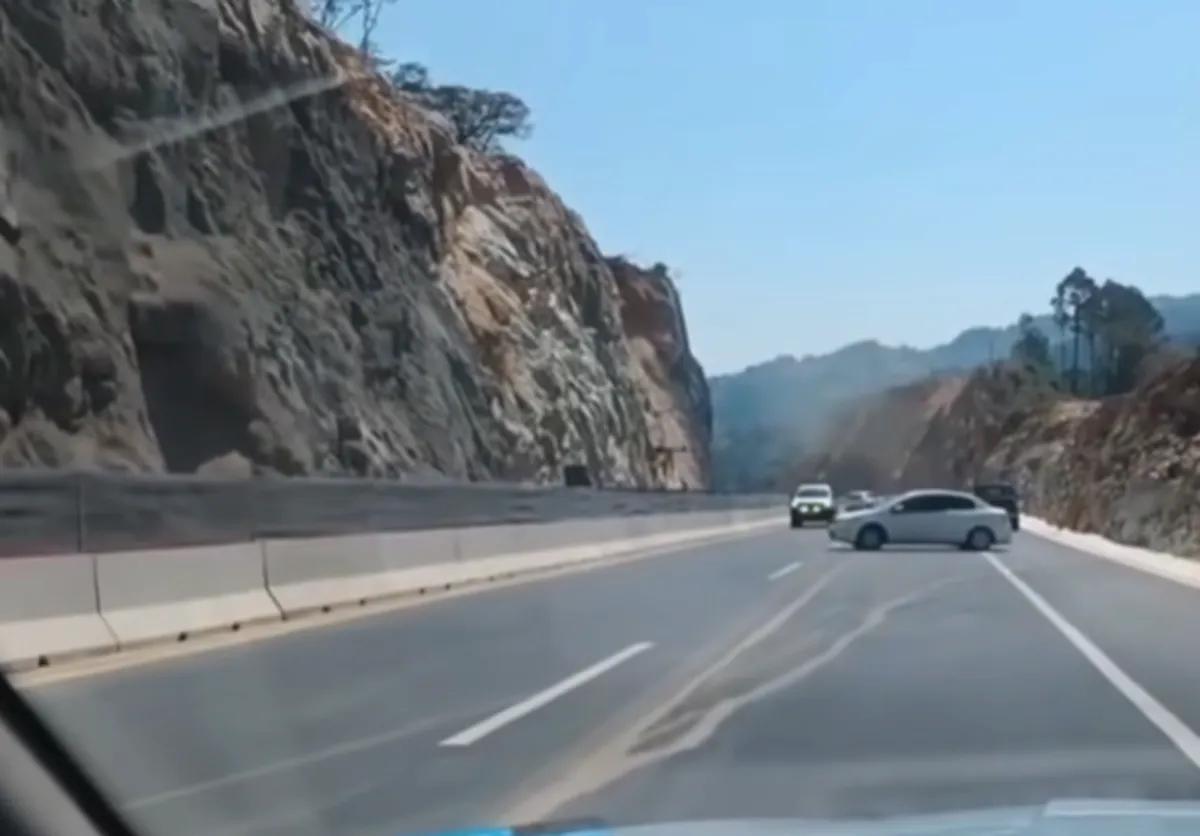 ¡Otro derrumbe en la Real del Monte-Huasca! Esto es lo que está pasando en la carretera