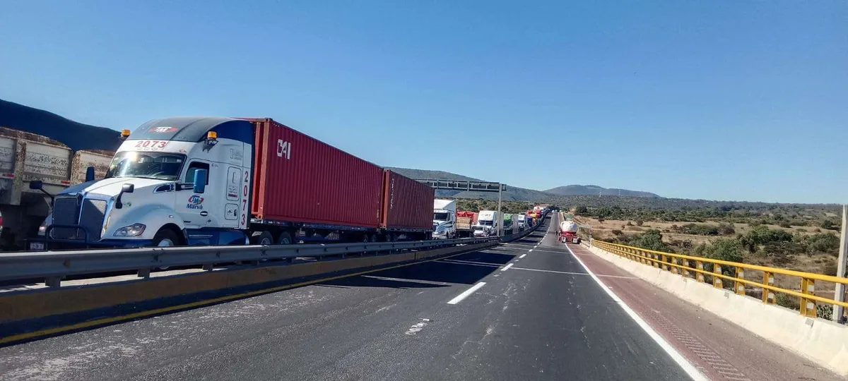 Autopista Arco Norte: conductores alerta por presuntos asaltantes en este tramo