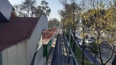 Suspenden servicio en el Tren Ligero Foto Excelsior