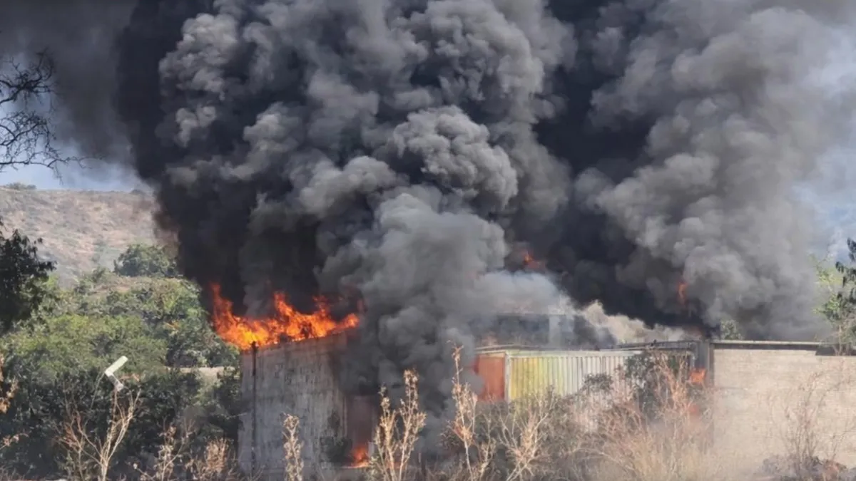 incendio en bodega