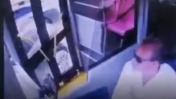 Choque de unidad Exprés T-02 en Pachuca