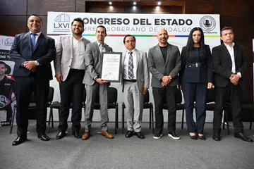 Previo al Mundial 2026, Congreso de Hidalgo reconoce al árbitro César Ramos con “La Mina del Tiempo”