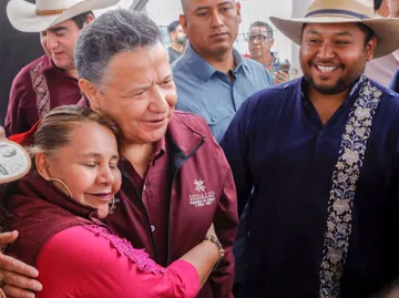 Becas Transformando con la Juventud: apoyos a recién egresados en Hidalgo