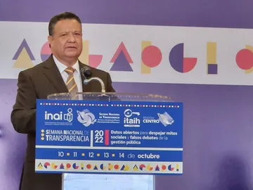Julio Menchaca clausura la jornada de ‘Capacitación para la Transformación de Hidalgo’