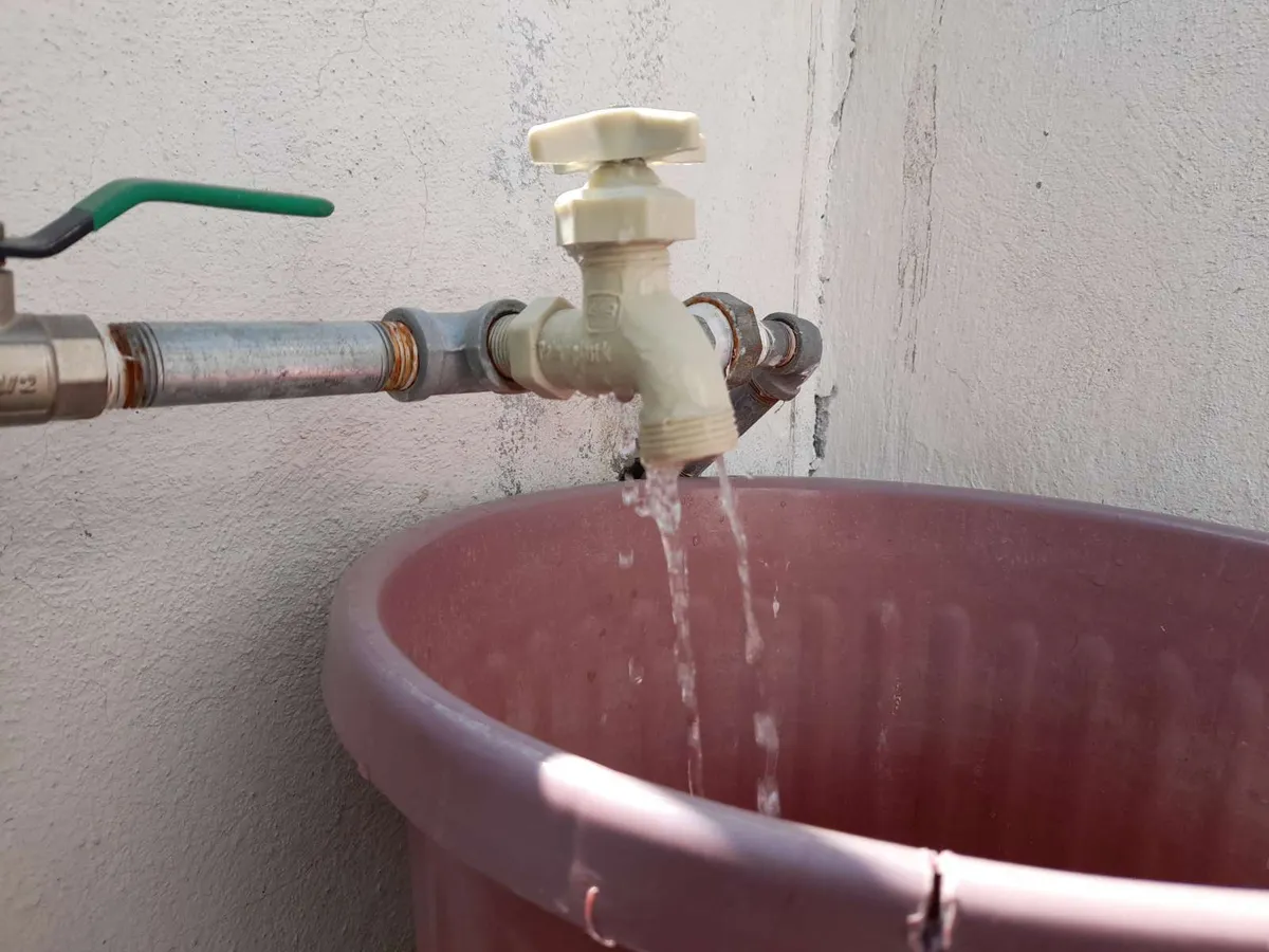 Molestia y enojo en colonias de Pachuca por falta de agua
