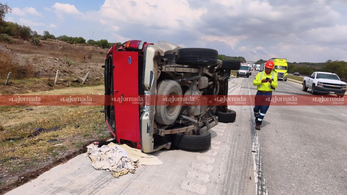 Aparatosa volcadura en el Arco Norte deja lesionados y caos vial en tramo Pachuca
