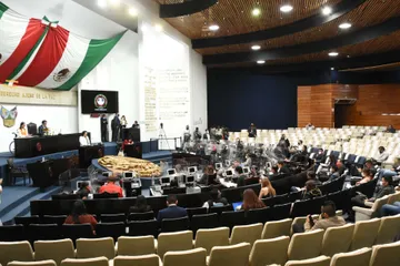 Diputados locales piden no usar programas sociales en campañas