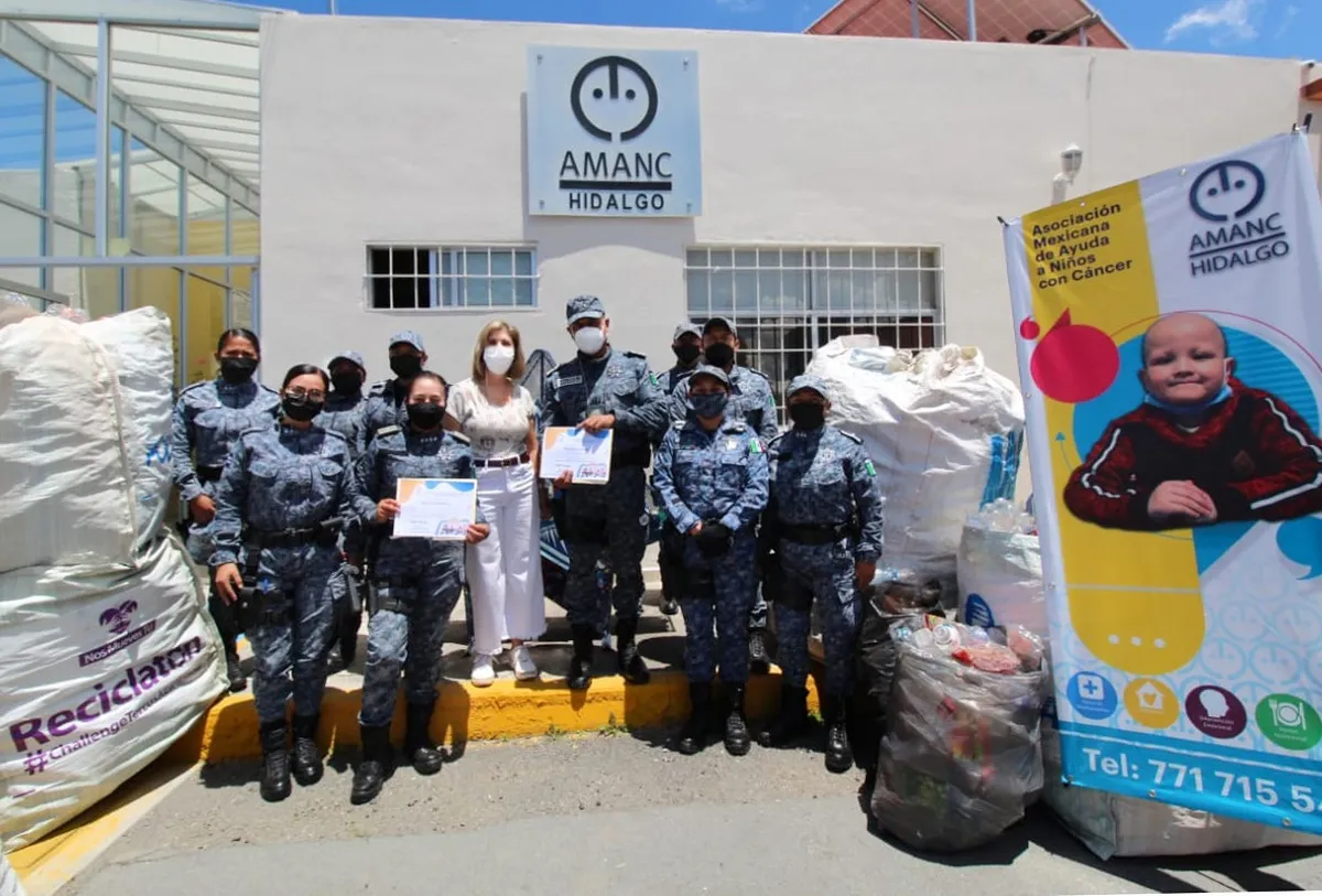 Policía Estatal apoya con material reciclable a niños con cáncer