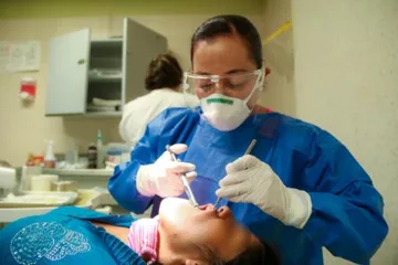 Dentista