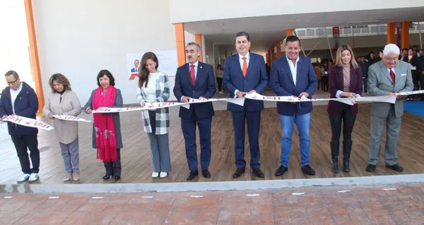 Inauguración de la Preparatoria 9 de la UAEH en San Agustín Tlaxiaca