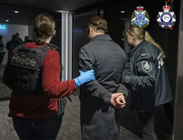 Policía de Australia acusa a tres hombres por vínculos con cártel mexicano