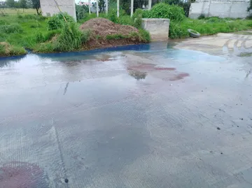 Derrame de drenaje azul en Tulancingo